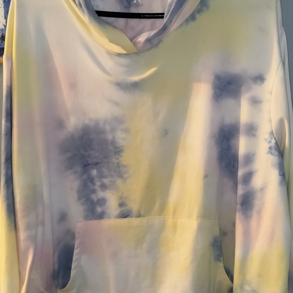 Tie dye hoodie....
